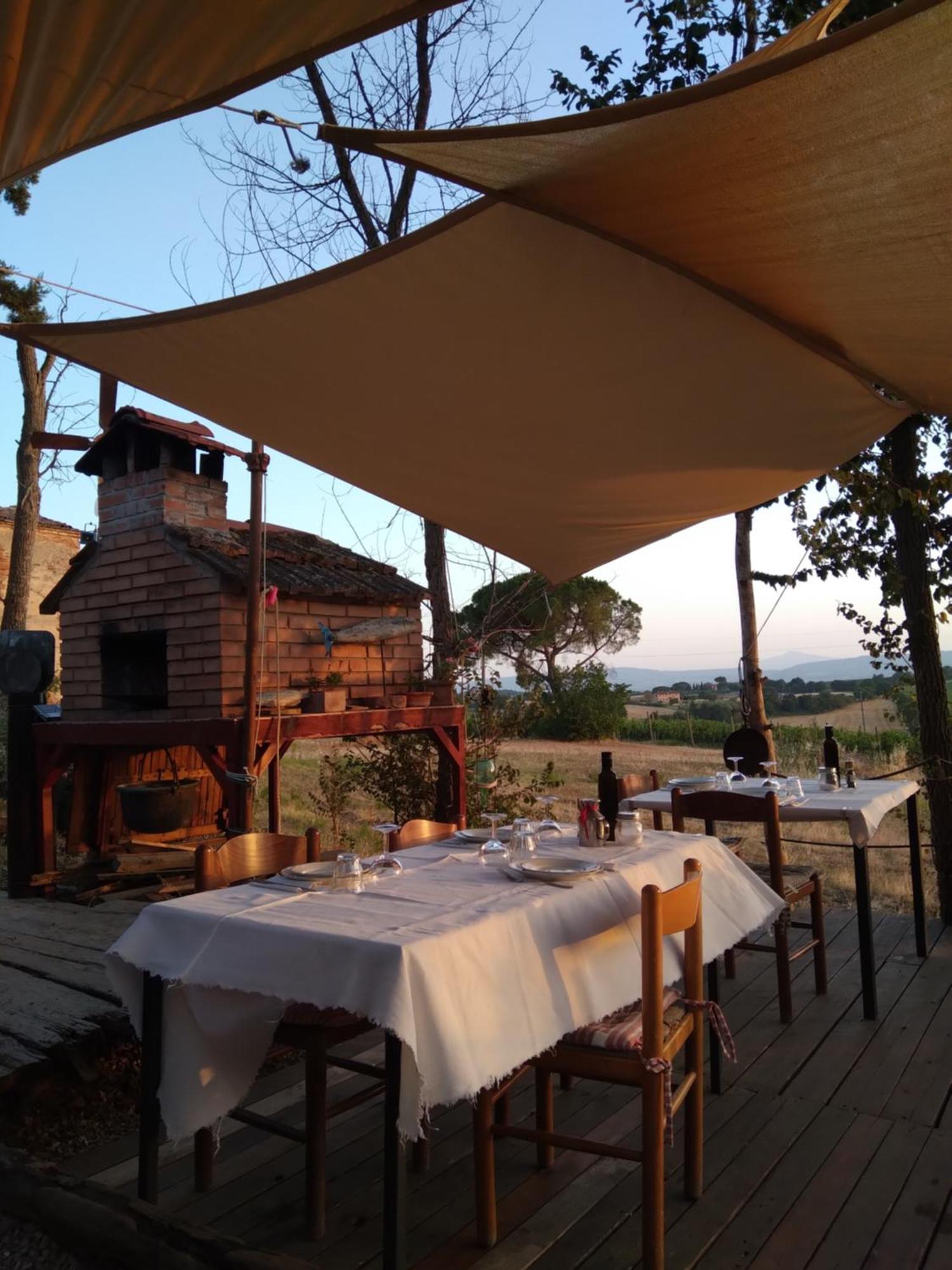 Agriturismo La Terra Valiano Luaran gambar