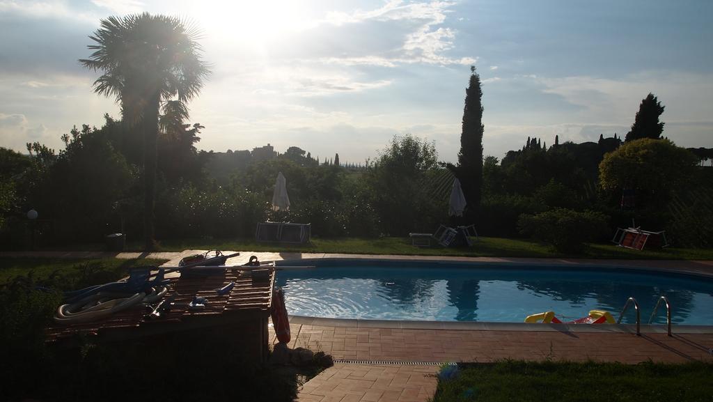 Agriturismo La Terra Valiano Luaran gambar
